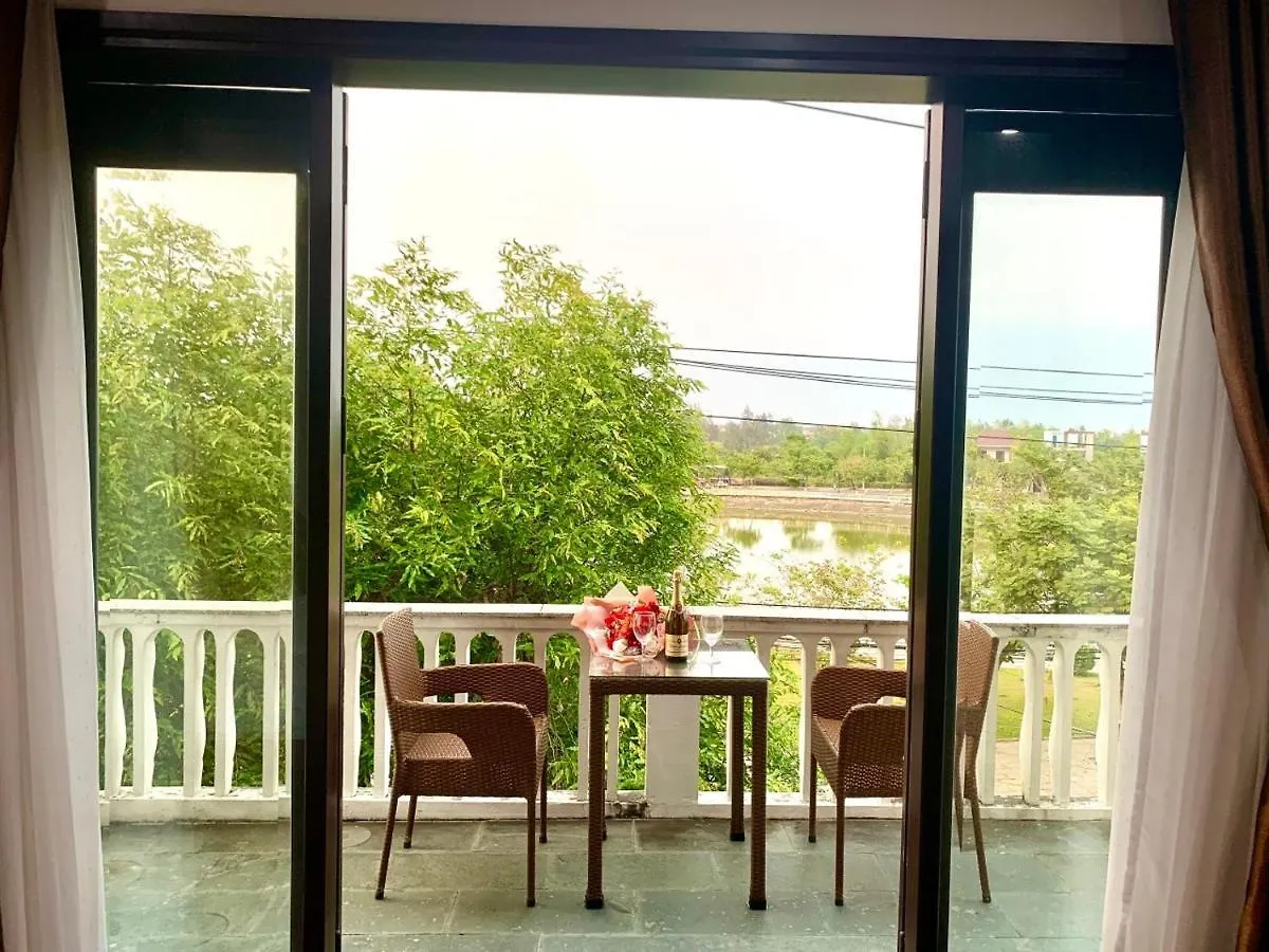 Hoi An Sun Lake Villa Vietnam